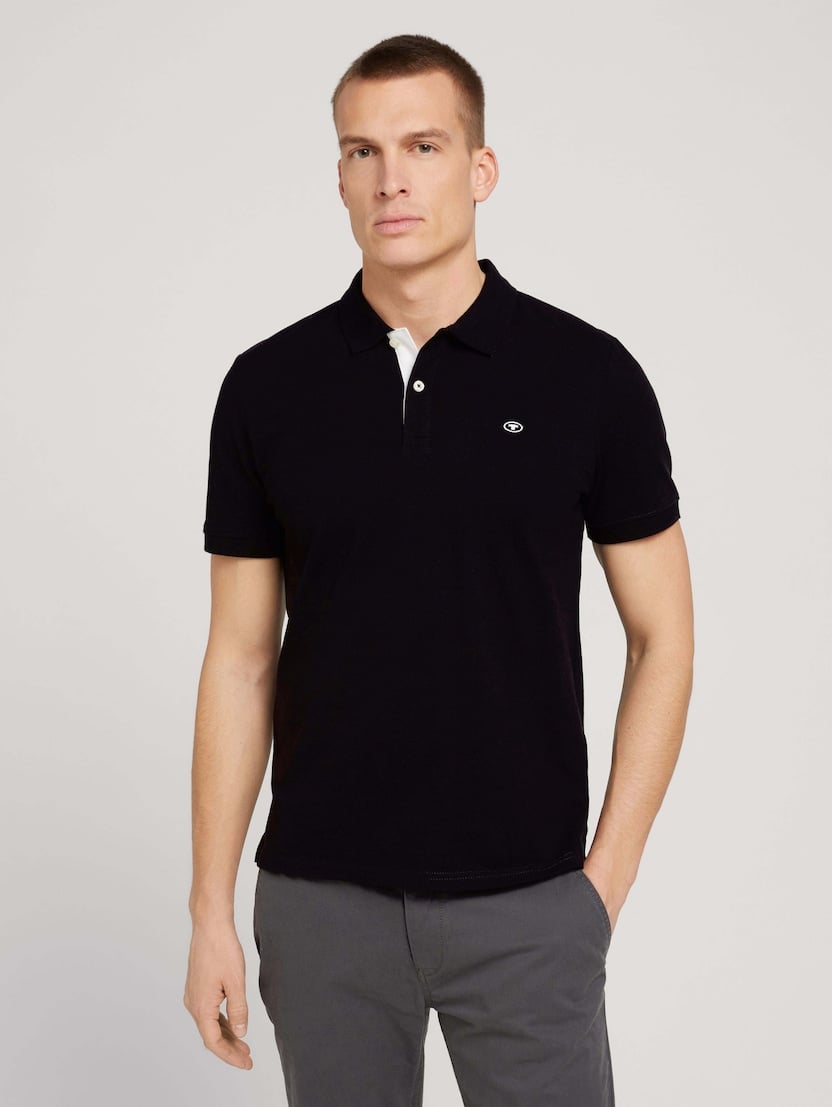 Polo majica sa malim izvezenim logom - Crna